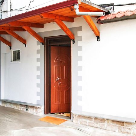 Apartamento Solhouse Gjirokastër Exterior foto