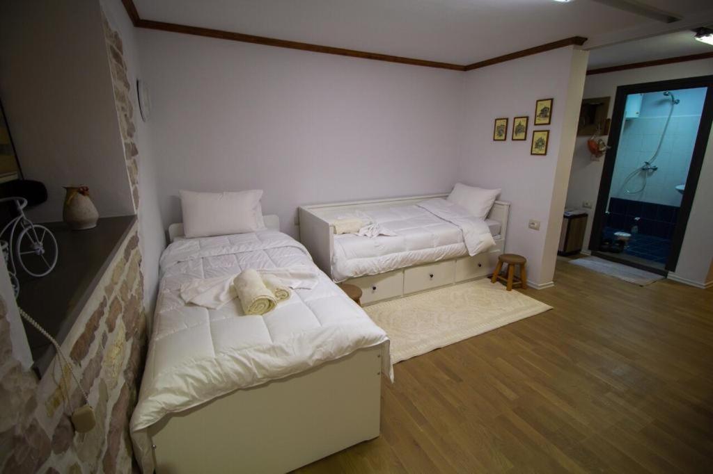 Apartamento Solhouse Gjirokastër Exterior foto